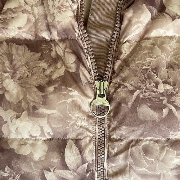Athleta  light coat - Picture 7 of 8